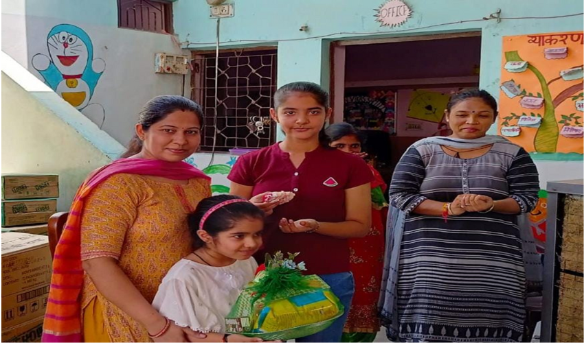 Birthday celebration of Aaradhya Vashisth, daughter of Shiv Ratan Chakkar